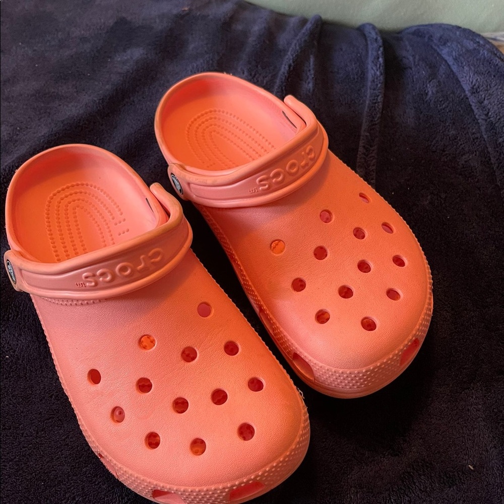 Crocs. Original. Peach color
